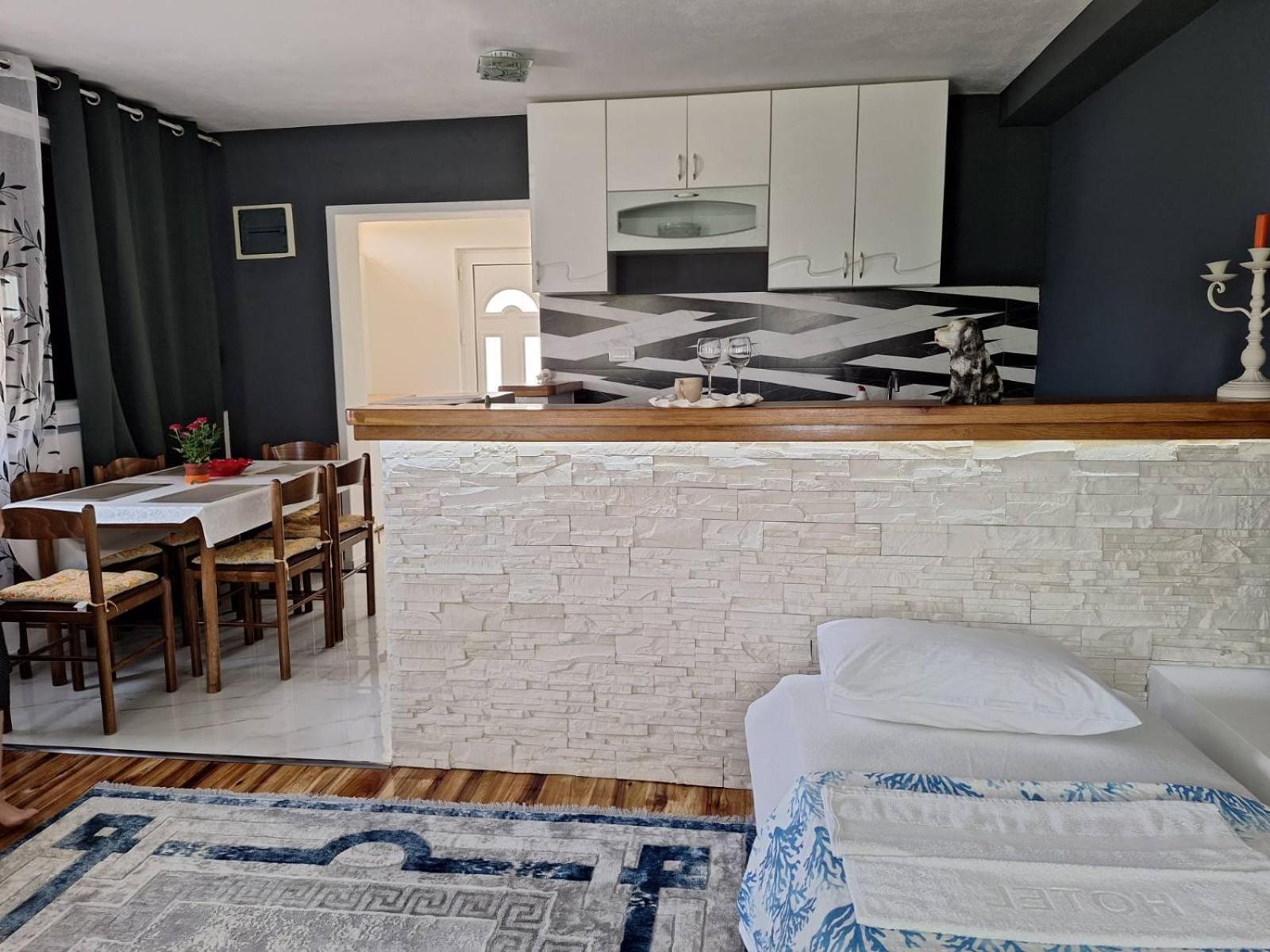 Apartman Glorija Kotor Exterior photo